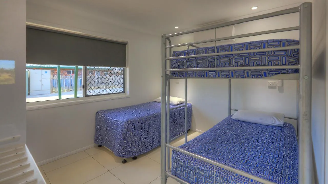 Heritage Lodge Motel Charters Towers 3*,  Australia