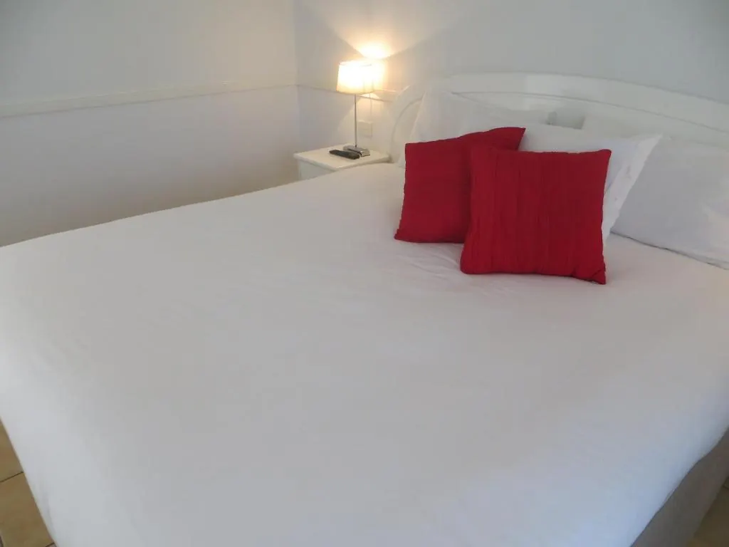 Heritage Lodge Motel Charters Towers