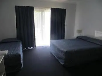 Heritage Lodge Motel Charters Towers